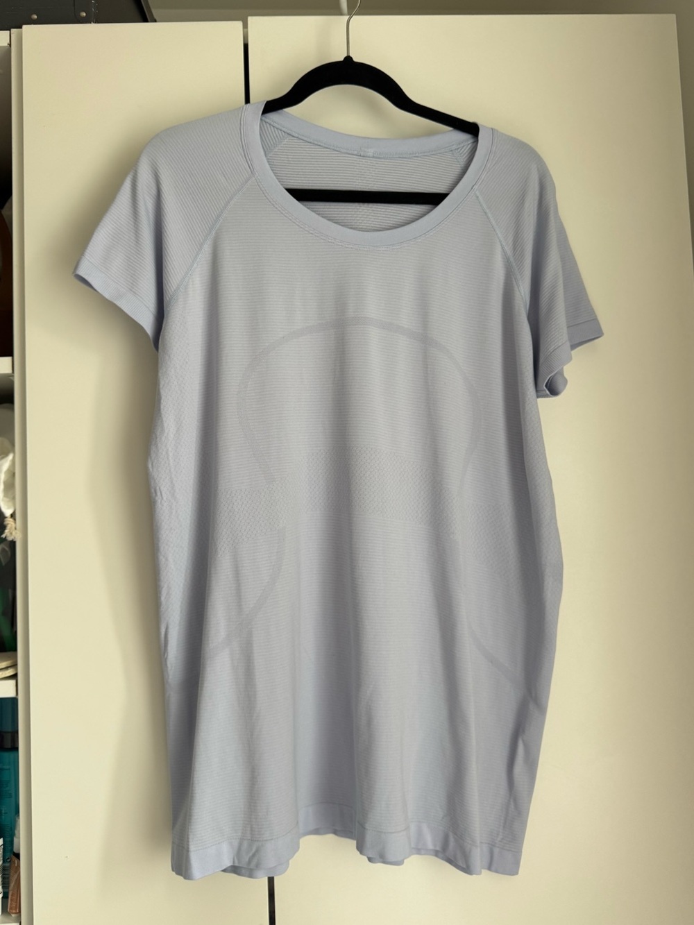 Swiftly Tech Short-Sleeve Shirt 2.0 size 18 pastel blue